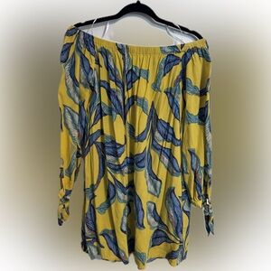 Flowers summer top size M